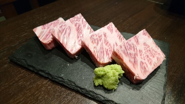 仙台牛焼肉 と文字 旧店名 立ち食い焼肉 と文字 勾当台公園 焼肉 食べログ