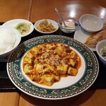 一味玲玲 - 麻婆豆腐ランチ定食