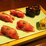 Iberikoyaroponngi - 豚の寿司