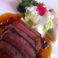 レストランゼルコバ - 牛肉のグリル