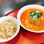 珍来飯店 新曽店 - 