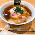 飯田商店 - しょうゆらぁ麺1100円