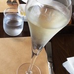 トラットリア・アルベロ - スプマンテ750円