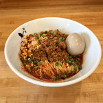 麺屋 しん蔵 - 汁なし坦々麺 750円　味玉 100円