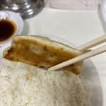 萬里 - 餃子 on the rice