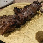 久留米やきとりいちころ - いちころおまかせ五種盛り合わせ
            （鶏もも炭火焼串）