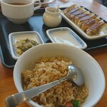 リンガーハット - 餃子＆半チャーハン定食