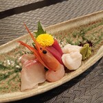 禅紫 - 鯛、甘海老、まぐろ、蛸の湯引き