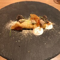 Bekk - クレープの生地に包んだ冷製のスクランブルエッグ