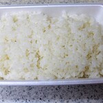 鶏から揚げ専門 井上商店 - ごはんも中盛り