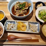 東京850食堂/酒場 - 発酵プレート魚