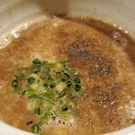 Menya Watowa - 超濃厚辛煮干し鶏つけ麺　味玉入り