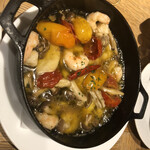 ル バー ラ ヴァン サンカンドゥ アザブ トウキョウ 横浜ベイクォーター店 - 