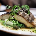 囲炉裏バル カルボ - 鮮魚の藁焼き