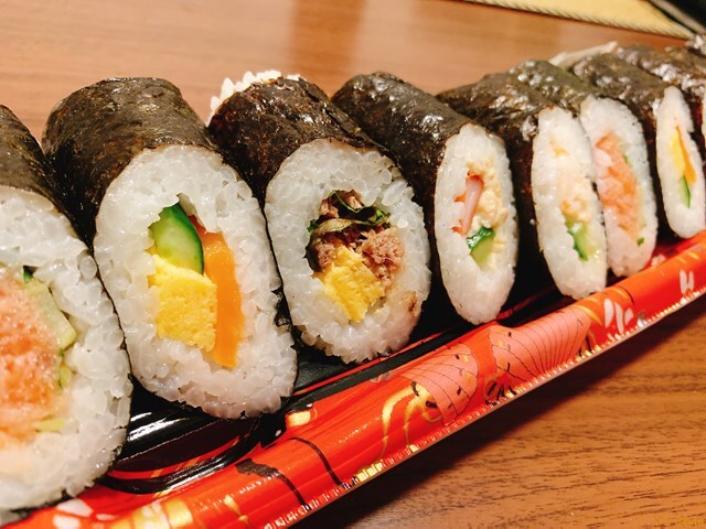 『5種の彩り中巻寿司』by もっつ×もっつ : KOHYO JR奈良店 （コーヨー） - 奈良/コンビニ・スーパー [食べログ]