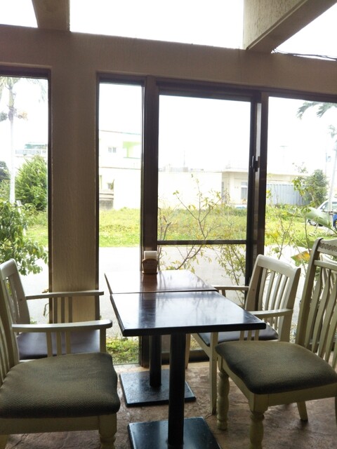 ベーカリー カフェ ラ メール La Mer 沖縄市 パン 食べログ