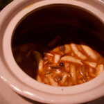 紅花別館 - （ビーフココット 1900円）　食感はシメジが目立つかな？