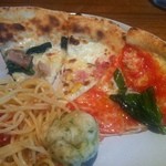 PIZZA SALVATORE CUOMO 伏見 - 