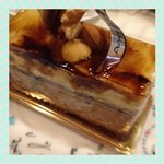 アビニヨン - プラリネショコラ　\340