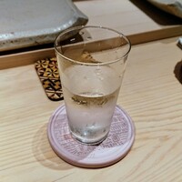 すし岩瀬 - 冷酒は半合をグラスで