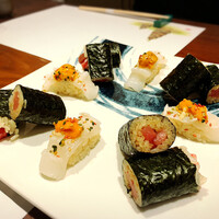 築地 すし Omakase - 