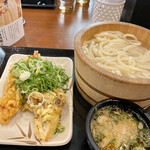 丸亀製麺 - 