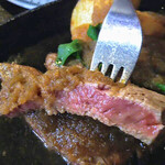 ステーキハウス 武蔵野 - 今まで食ったサーロインの中で一番美味い！トロける柔らかさ！濃厚肉汁ジューシー！