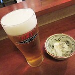 姫路おでん 地料理 居酒屋 じごろ小廣 - なかなか良い「泡」ですな。