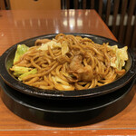 ぼてぢゅう - 秘伝70年焼そば(別アングル)♪