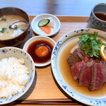 清喜 ひとしな - 『赤身肉ヒレステーキと土鍋ご飯定食』様（2310円税込)