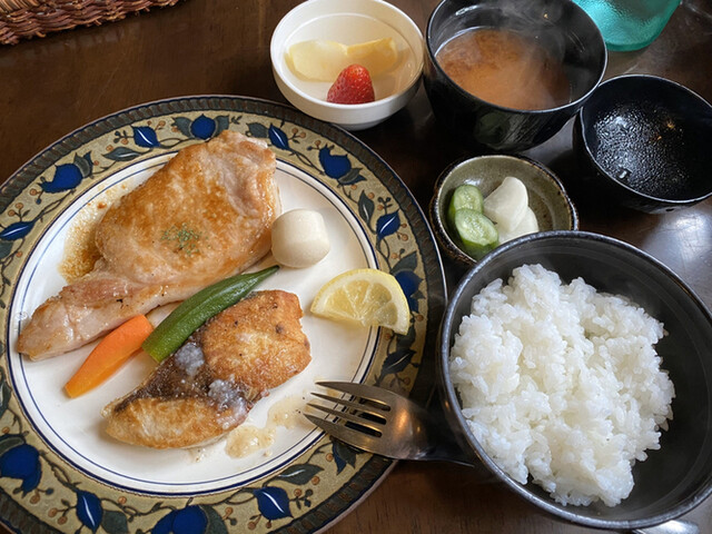 洋食屋満里奈 本山 洋食 食べログ