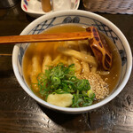 茶茶 - あんかけきつねうどん605円