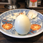 亞呉屋 - ゆで卵は10円です。