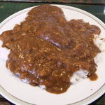 ルーチェソラーレ - エゾシカ肉カレー700円を大盛り+100円 真中にシカ肉のコラーゲンみたいなでっかい塊が乗っています