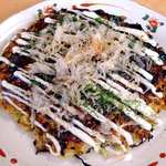 Kansai Fuu Okonomiyaki Taketombo - 関西風お好み焼き　肉・イカ玉（580円）