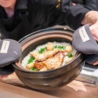 銀座 大石 - バーミキュラで炊いた丸ごとふぐのご飯