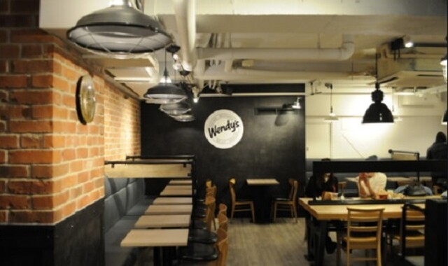 ウェンディーズ ファーストキッチン 梅田hepナビオ店 Wendy S ｆirst Kitchen 梅田 ハンバーガー 食べログ