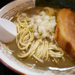 中華ソバ 伊吹 - 片口鰯煮干しそば ¥850