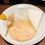 おかめ - うずら、糸こんにゃく、はんぺん、しょうが天