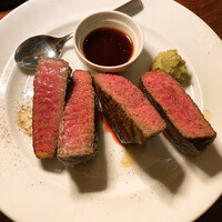 カルネジーオ イースト - 