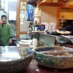 小田茂信の店 - カウンター