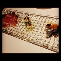 piccole lampare & rooftop Sky Bar - 前菜の三種盛り。鯵のマリナーラ、白魚のマリナーラ・リコッタチーズとドライトマト、パルマ産の生ハムをチョイスしました。