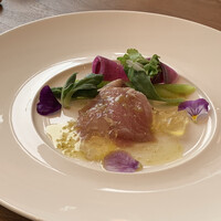 Le Studio - 鰤のセビーチェ　ソーテルヌとかぼすの香り