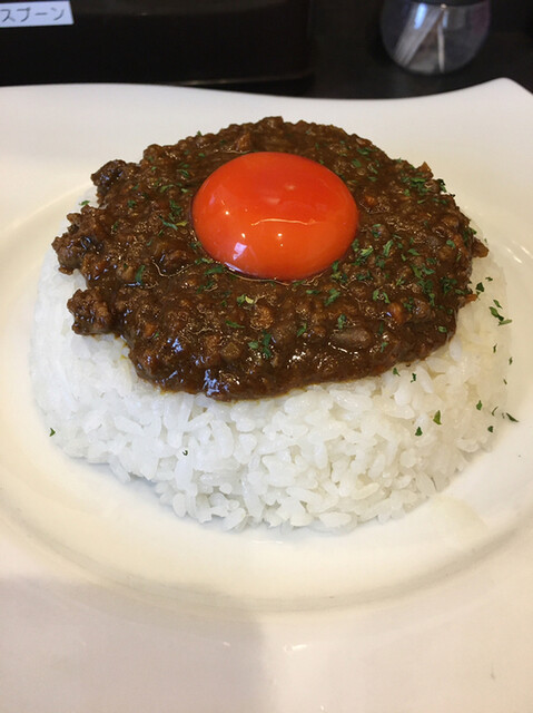 豚骨黒カレー Mecha 桃谷 カレーライス 食べログ