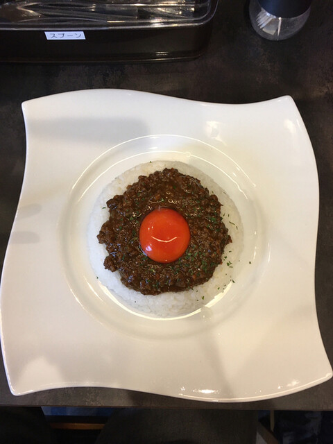 豚骨黒カレー Mecha 桃谷 カレーライス 食べログ