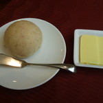 ビストロ・ヨシムラ - かつお節パン＆バター