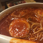 麺と酒 からなり - 味付玉子、半熟トロトロ沈んでた