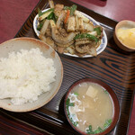 とんかつよしえ - 