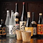 Yakiniku Horumon Ando Hakata Motsu Nabe Bankara - 日本酒・焼酎も豊富