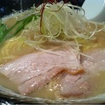 麺屋 天孫降臨 - 神戸ラーメンの超新星☆まずは【天降らーめん　しお】がおススメ♪